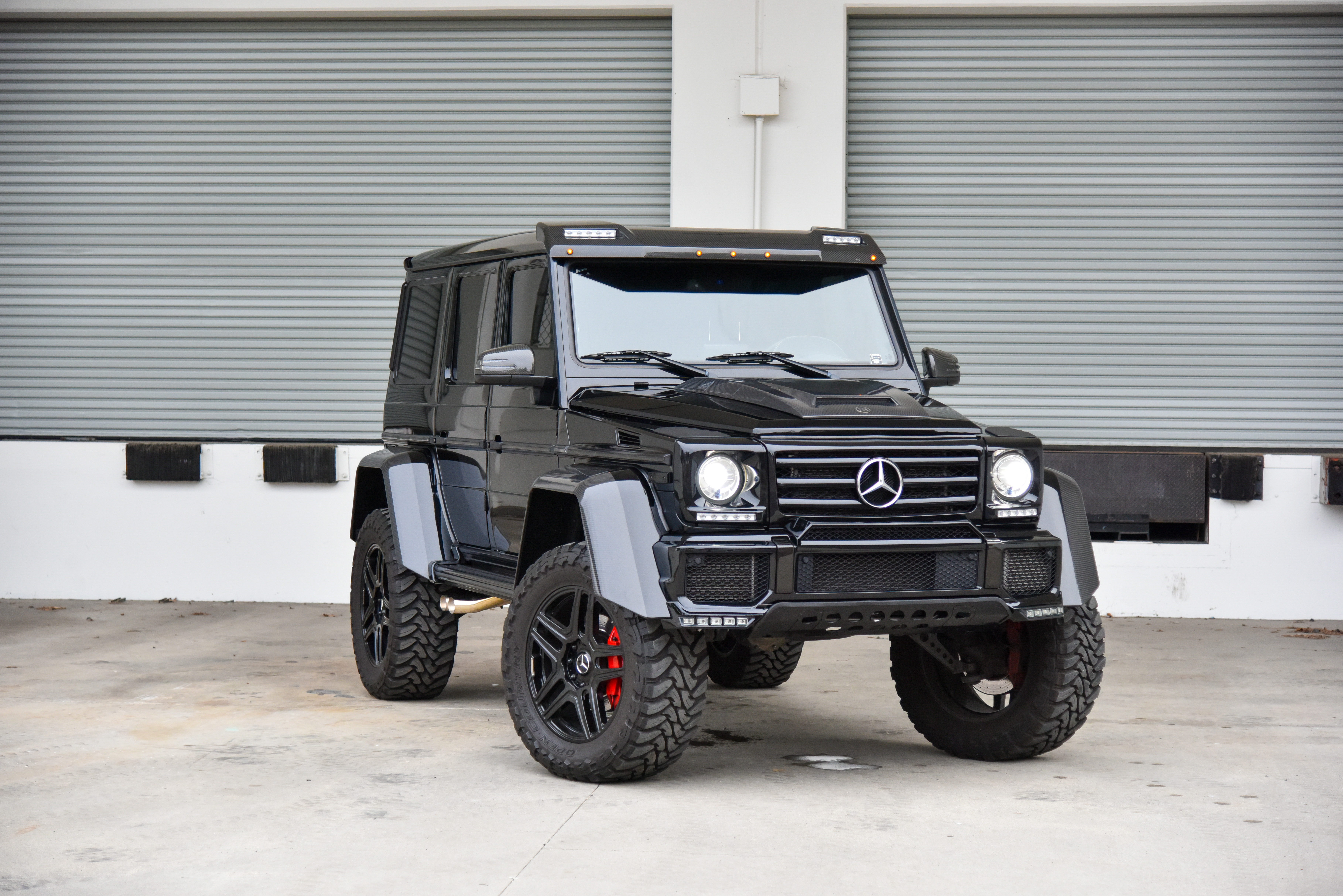 Used 2017 Mercedes-Benz G 550 Squared image 2