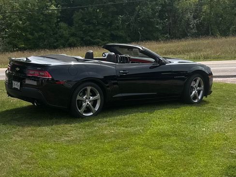 Used 2014 Chevrolet Camaro SS w/ RS Package image 11