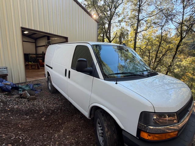 Used 2025 Chevrolet Express 2500 w/ Driver Convenience Package RWD image 2