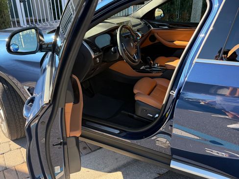 Used 2020 BMW X4 xDrive30i image 6