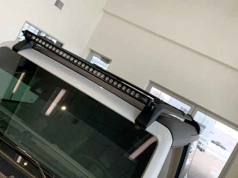 Used 2023 Ford Bronco Wildtrak image 16