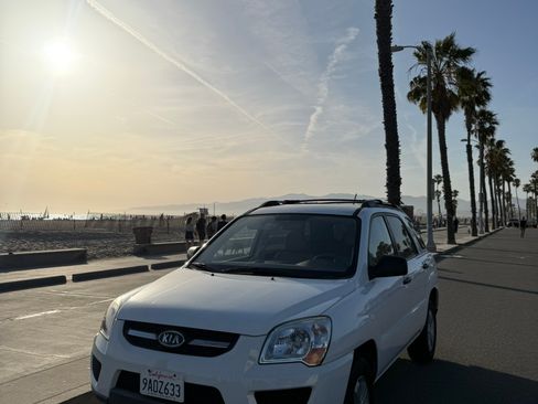 Used 2009 Kia Sportage LX image 17