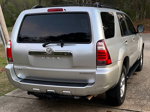 Used 2006 Toyota 4Runner Sport image 10