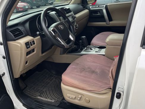 Used 2012 Toyota 4Runner SR5 image 14