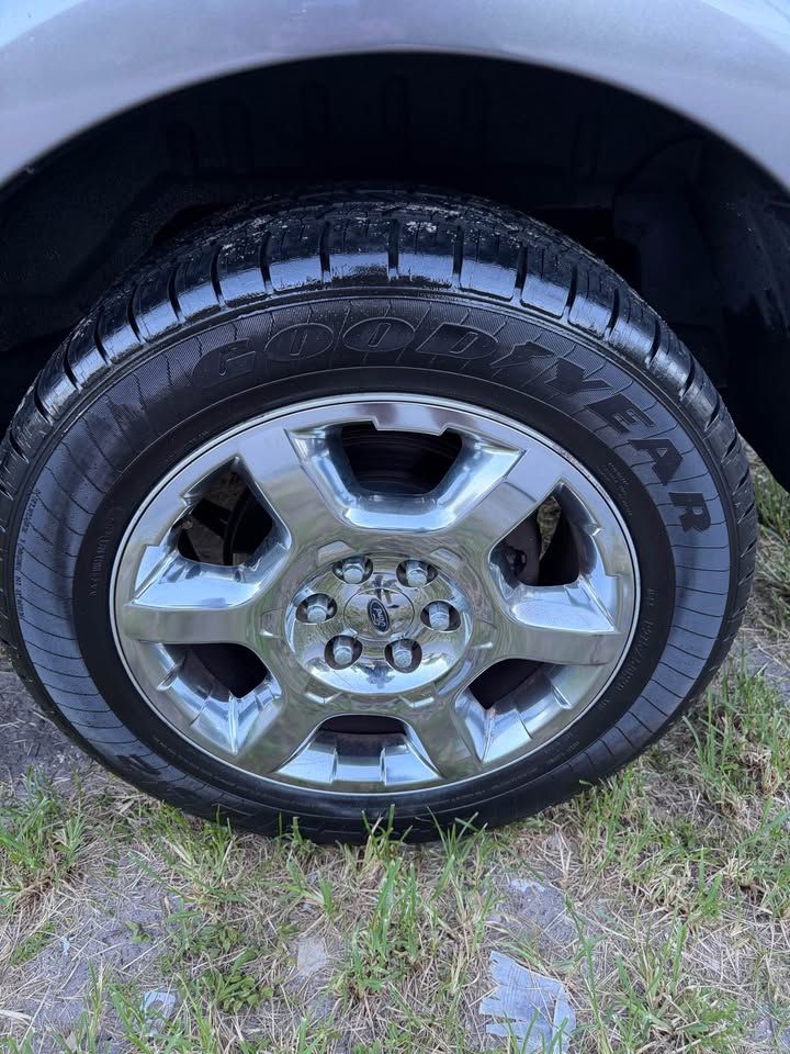 Used 2014 Ford Expedition EL Limited w/ Equipment Group 301A RWD image 14