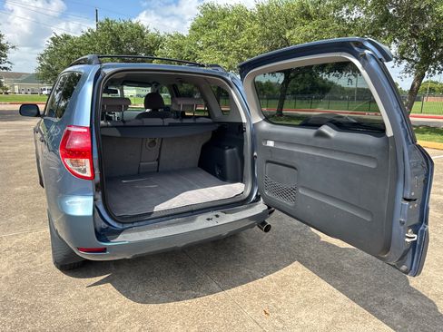 Used 2007 Toyota RAV4 2WD image 23