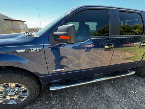 Used 2012 Ford F150 XLT w/ XLT Chrome Pkg image 28