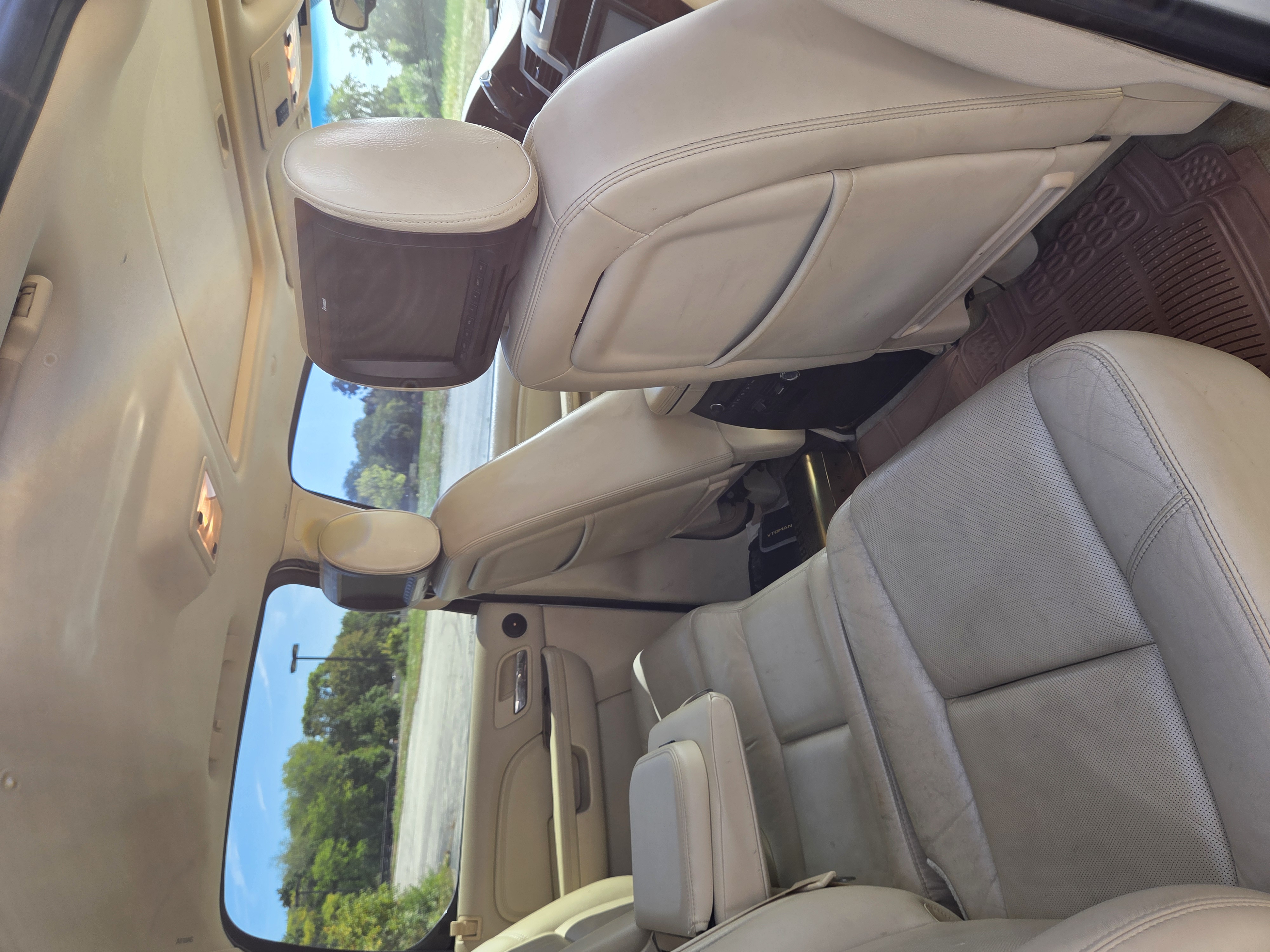 Used 2007 Cadillac Escalade EXT w/ Information Package AWD/4WD image 20