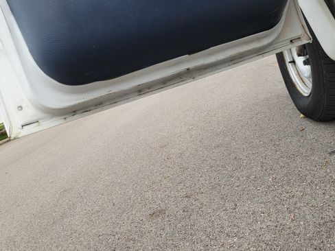 Used 2000 Chevrolet Astro image 15