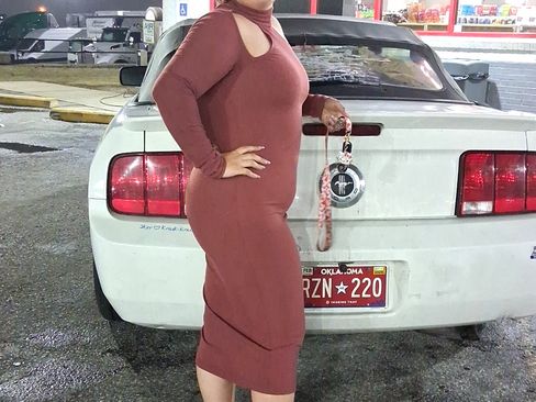 Used 2008 Ford Mustang Deluxe Convertible image 1