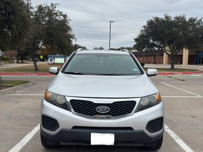 Used 2011 Kia Sorento LX