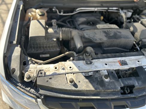 Used 2021 Chevrolet Colorado LT image 15