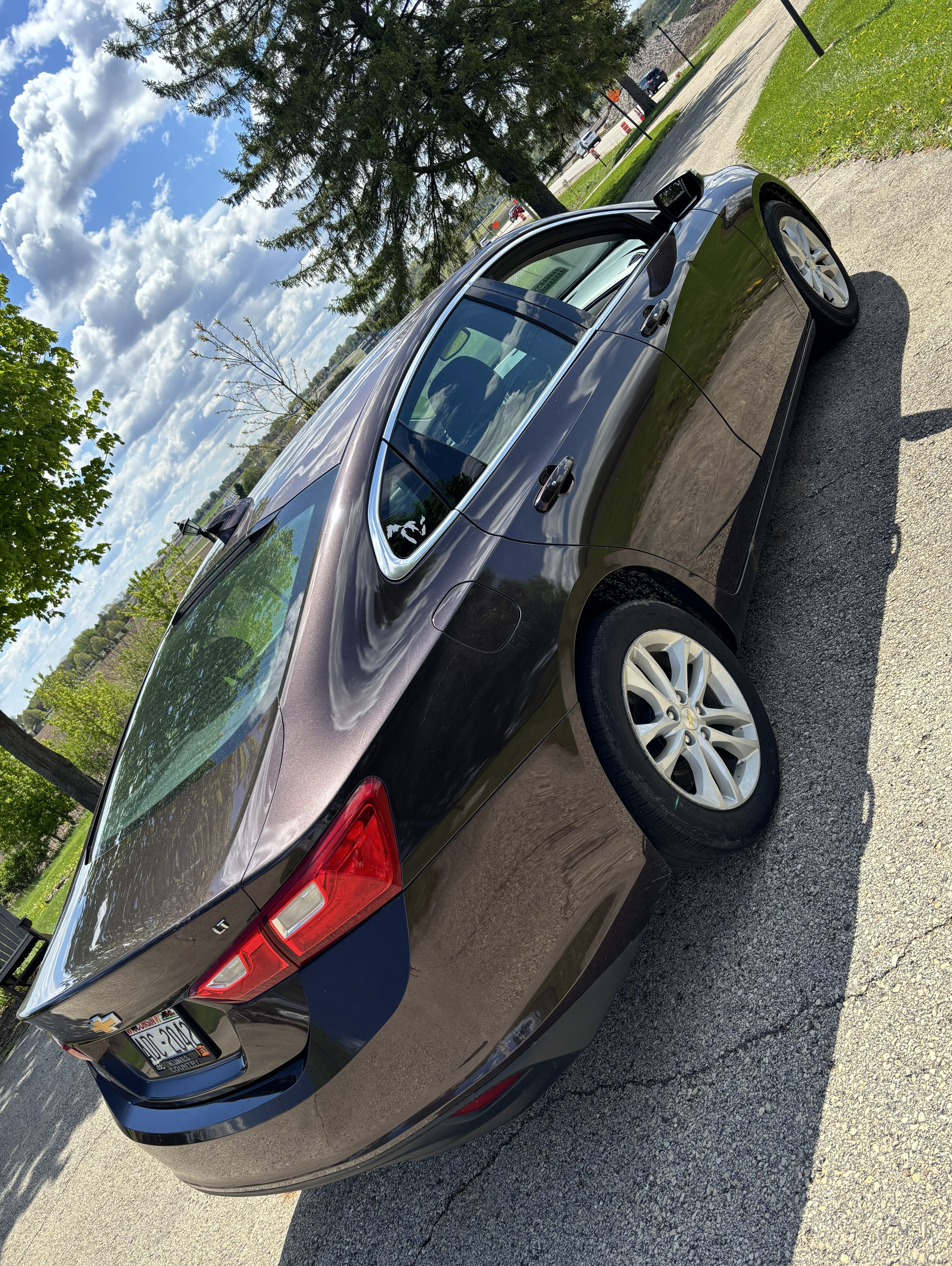 Used 2016 Chevrolet Malibu LT FWD image 13