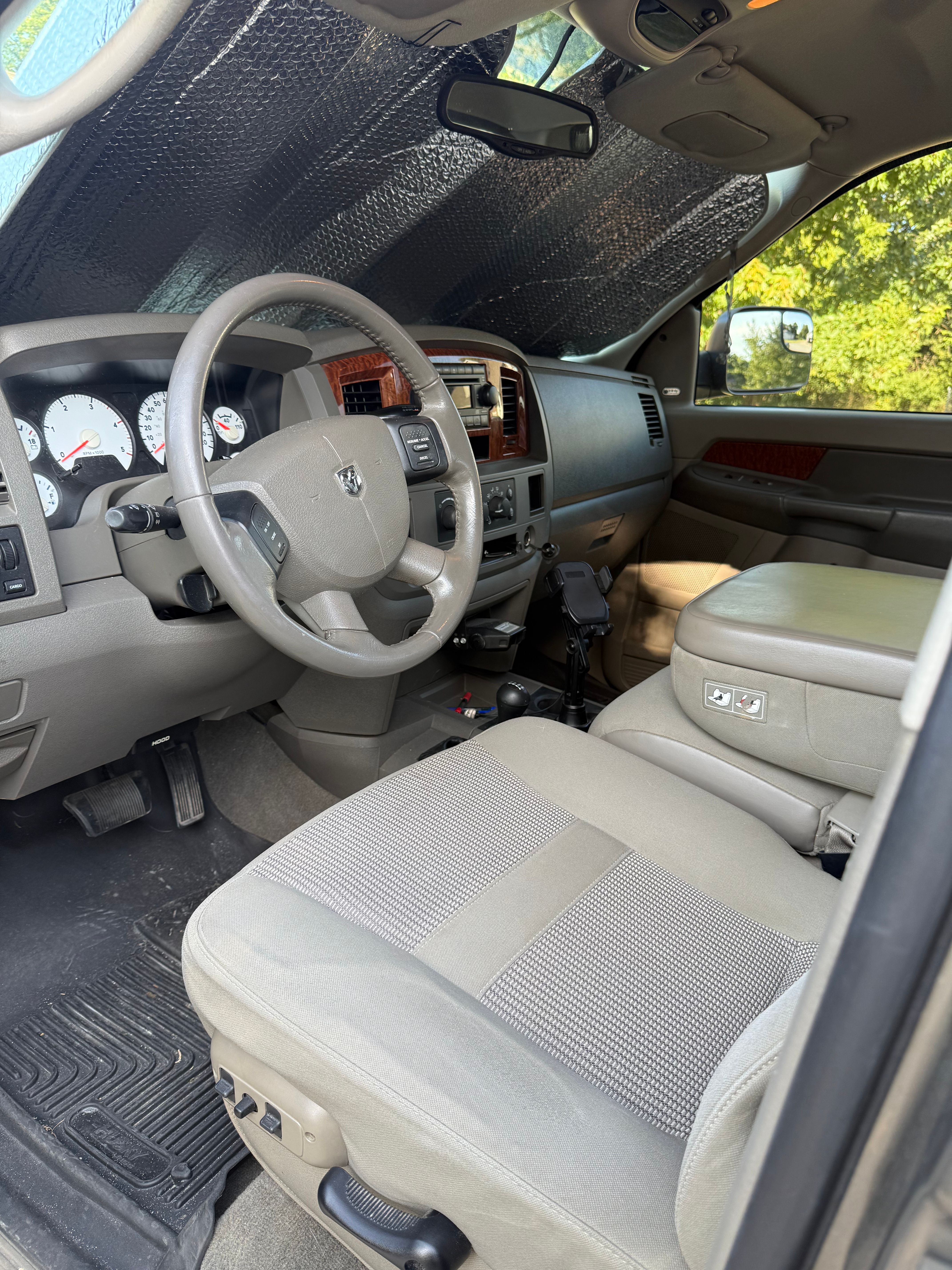 Used 2006 Dodge Ram 3500 Truck SLT w/ Quad Cab Big Horn Value Group AWD/4WD image 6