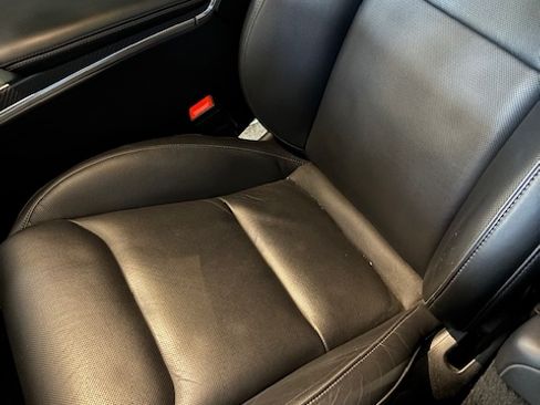 Used 2021 Tesla Model S Plaid image 11