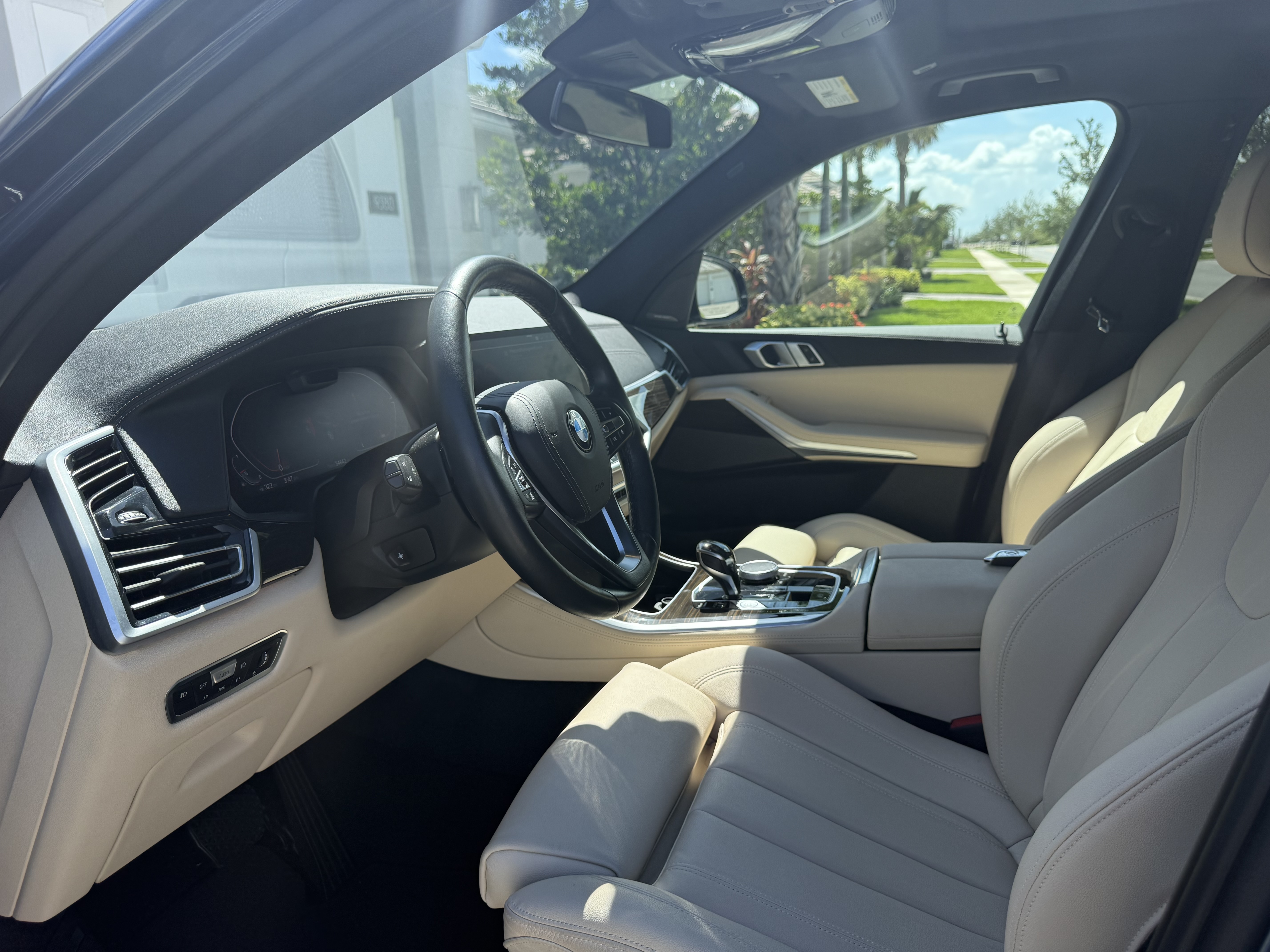 Used 2021 BMW X5 sDrive40i w/ Premium Package RWD image 14