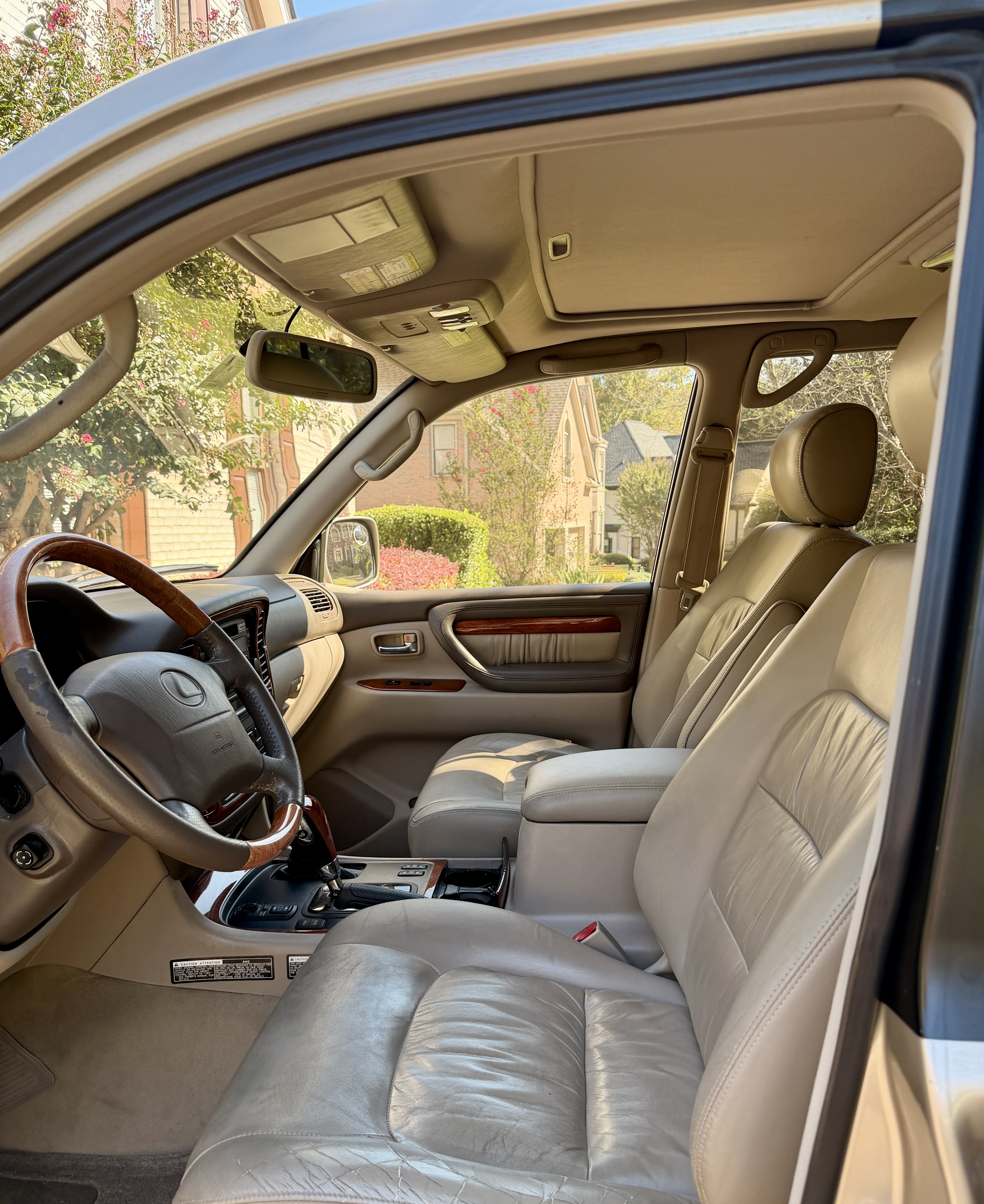 Used 2000 Lexus LX 470 4WD image 12
