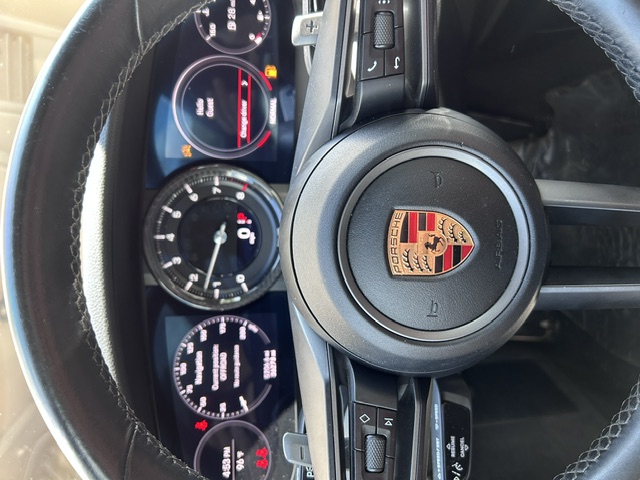 Used 2021 Porsche 911 Carrera w/ Premium Package RWD image 10