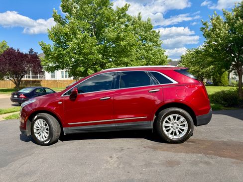 Used 2018 Cadillac XT5 FWD image 4