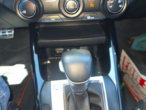 Used 2021 Kia Forte GT-Line w/ GT-Line Premium Package image 13