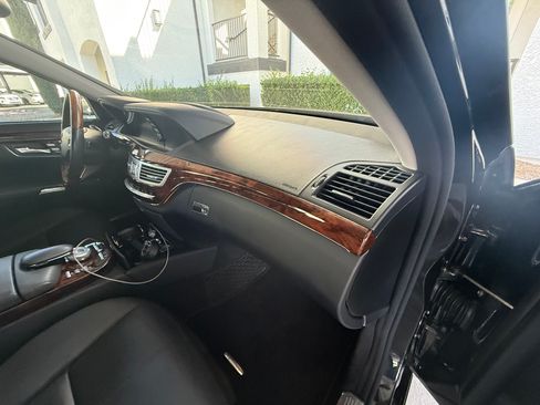 Used 2007 Mercedes-Benz S 550 image 23