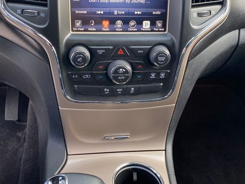 Used 2015 Jeep Grand Cherokee Altitude image 6