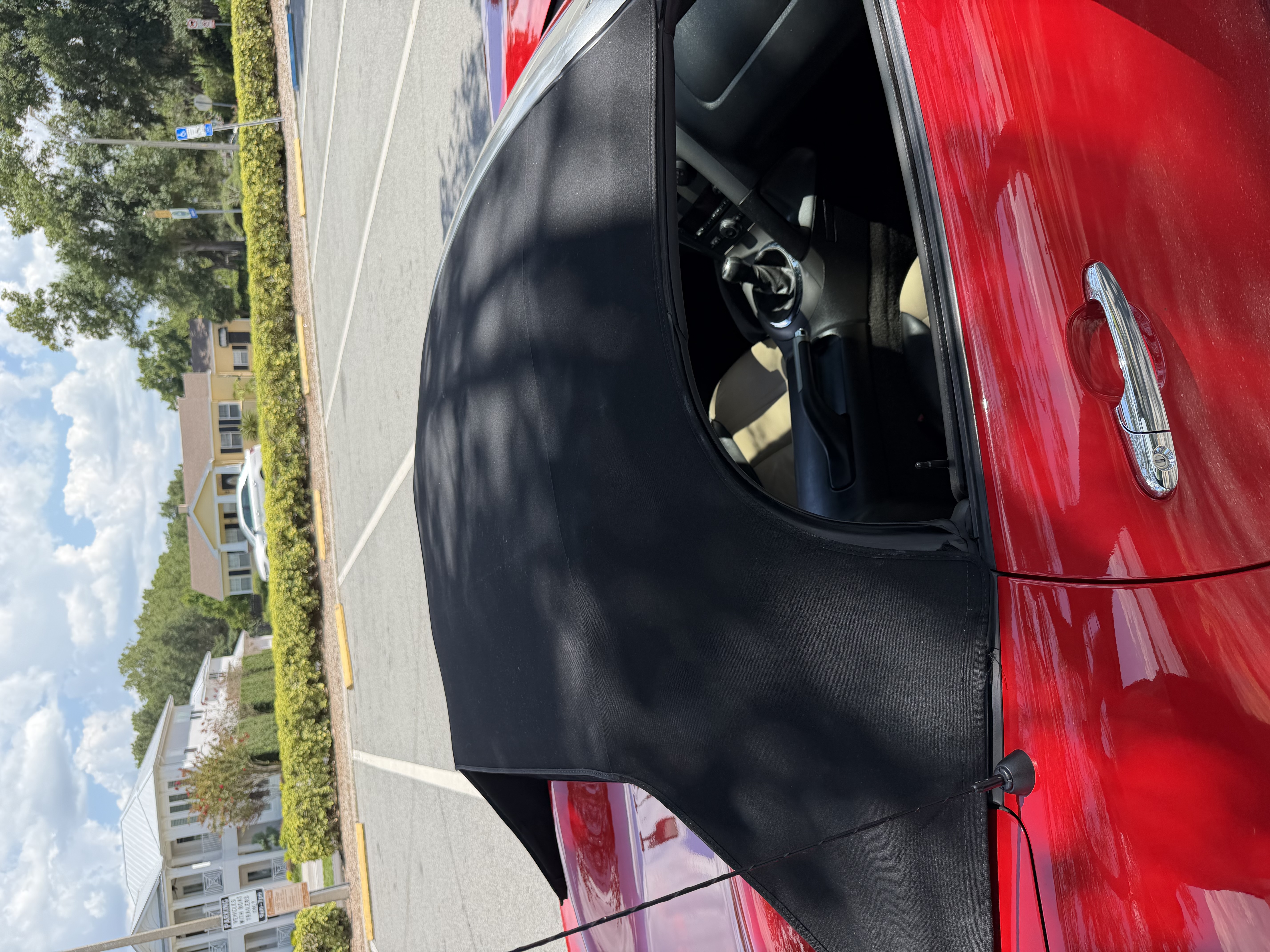 Used 2008 Pontiac Solstice Convertible w/ Premium Package RWD image 16