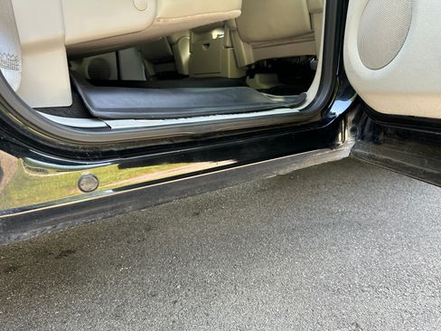 Used 2009 Chevrolet Silverado 1500 LT w/ Regional Value Package image 6