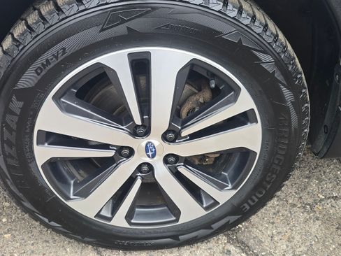 Used 2018 Subaru Outback 3.6R Limited image 20