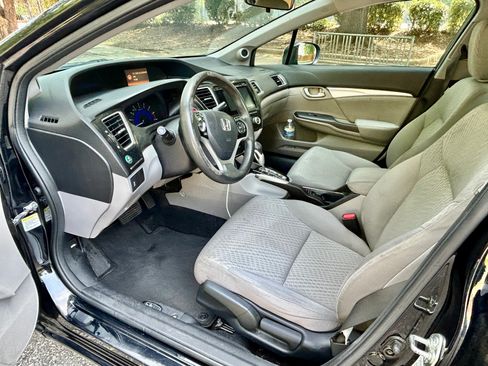 Used 2014 Honda Civic EX image 8