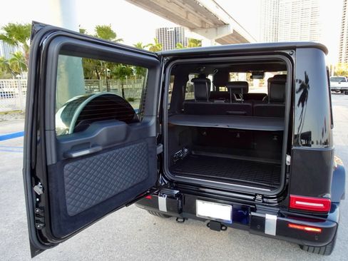 Used 2023 Mercedes-Benz G 550 image 10