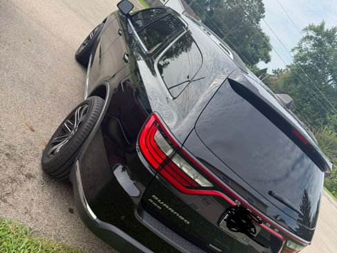 Used 2017 Dodge Durango SXT w/ Quick Order Package 23B AWD/4WD image 2