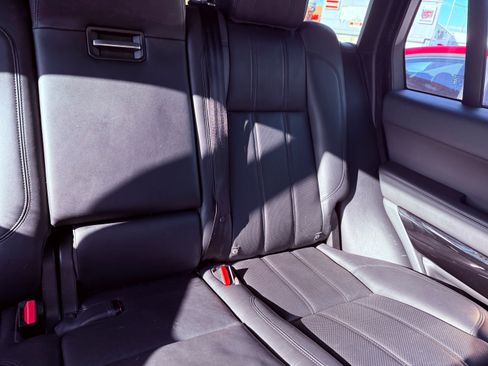 Used 2017 Land Rover Range Rover Supercharged image 10