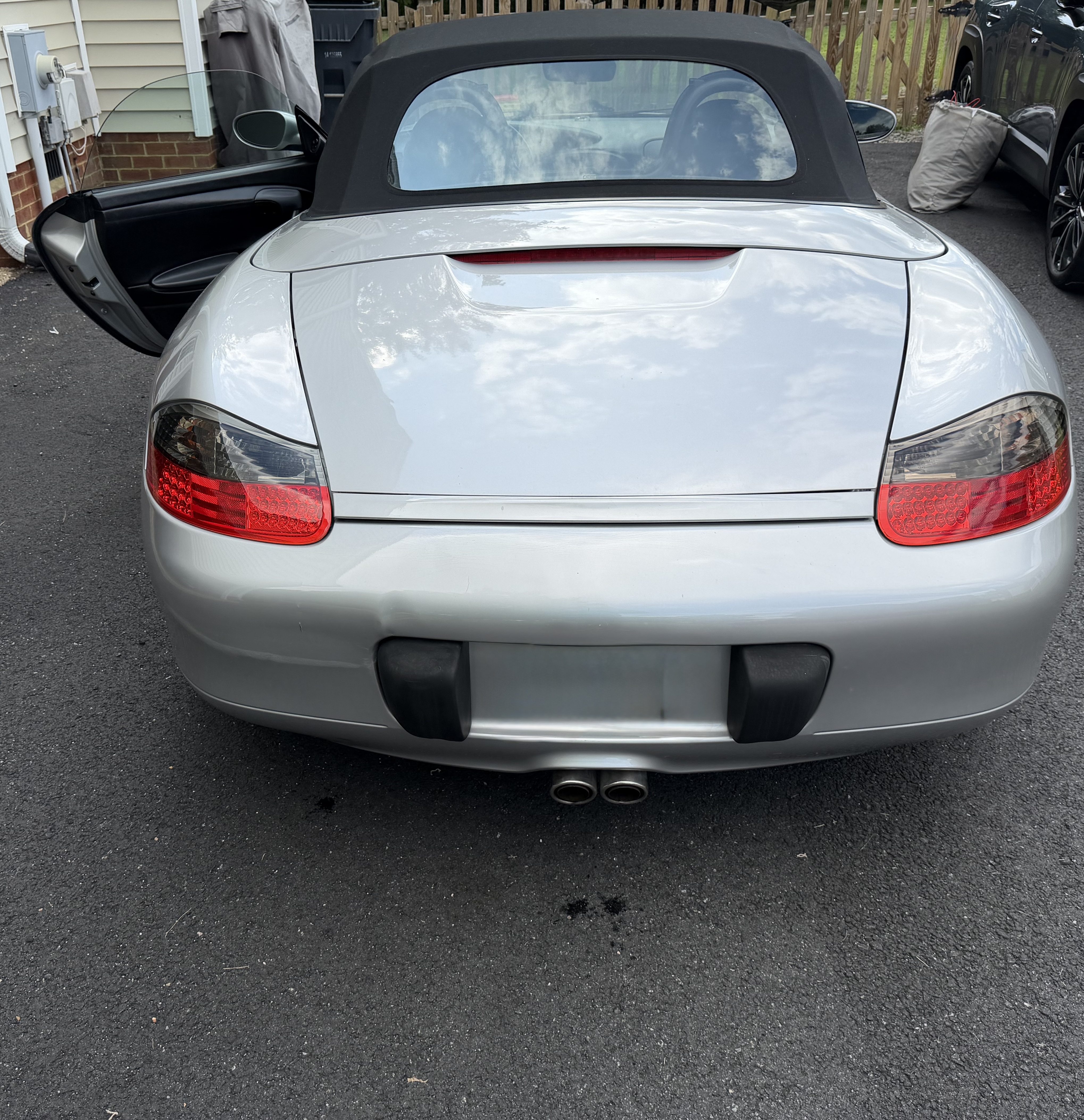 Used 1997 Porsche Boxster RWD image 2