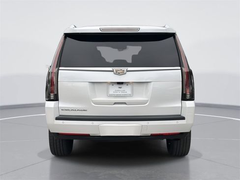 Used 2020 Cadillac Escalade ESV Luxury image 14