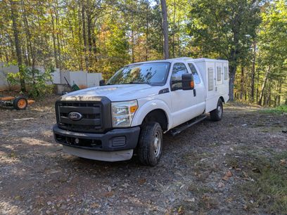 Used 2011 Ford F250 XL w/ PWR Equipment Group
