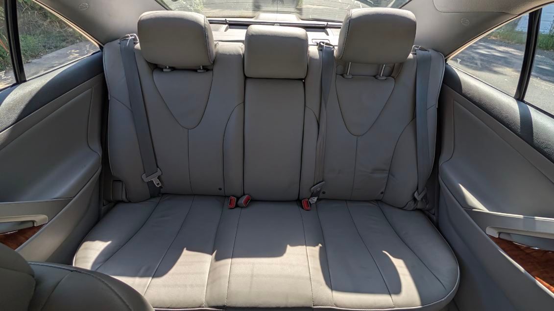 Used 2009 Toyota Camry XLE FWD image 8