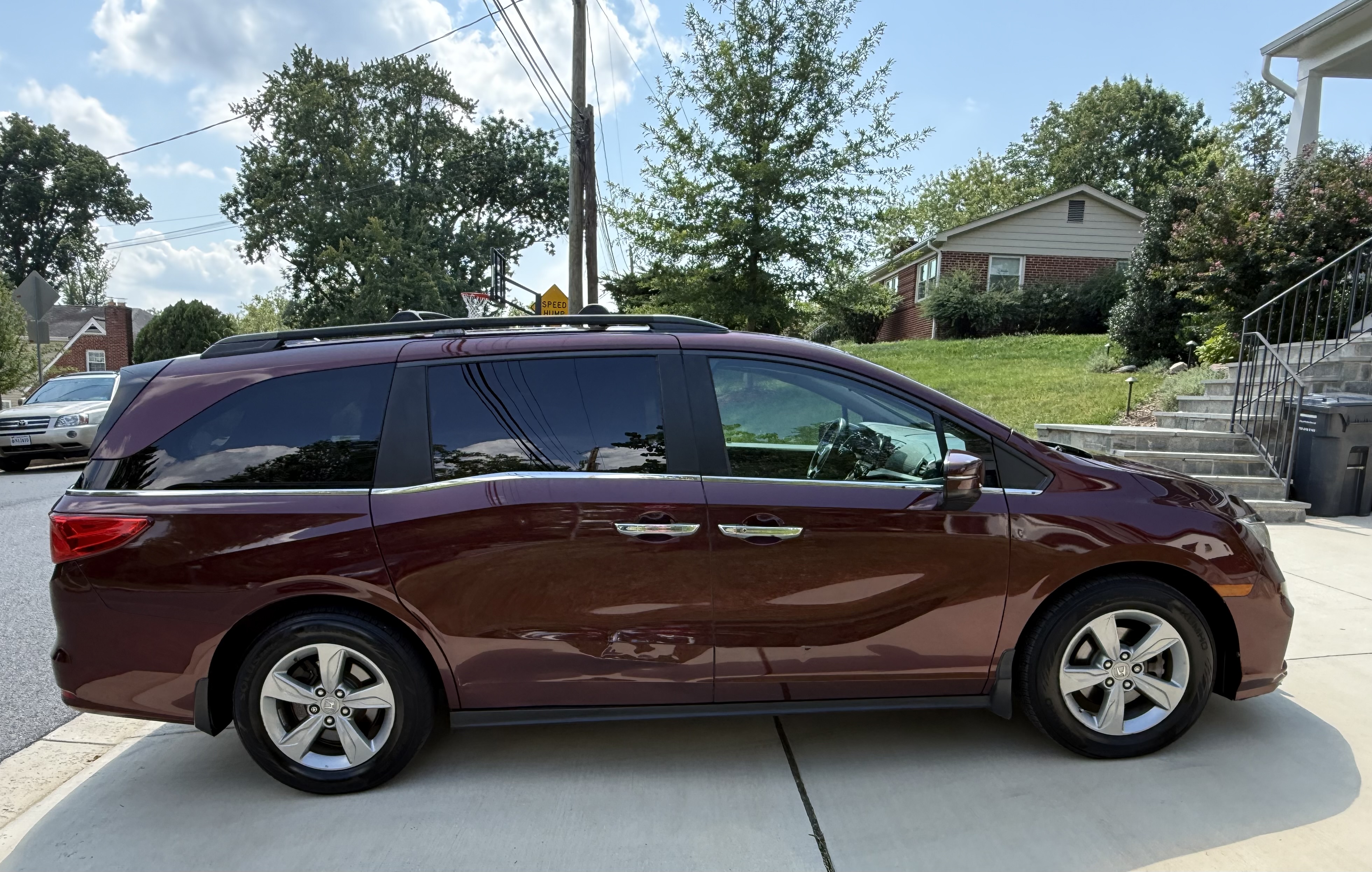 Used 2018 Honda Odyssey EX-L image 8