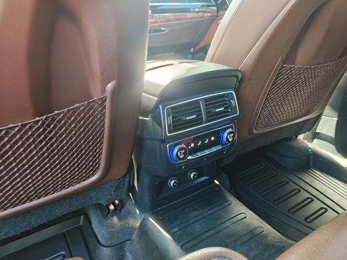 Used 2018 Audi Q7 3.0T Premium Plus w/ Premium Plus Package AWD/4WD image 6