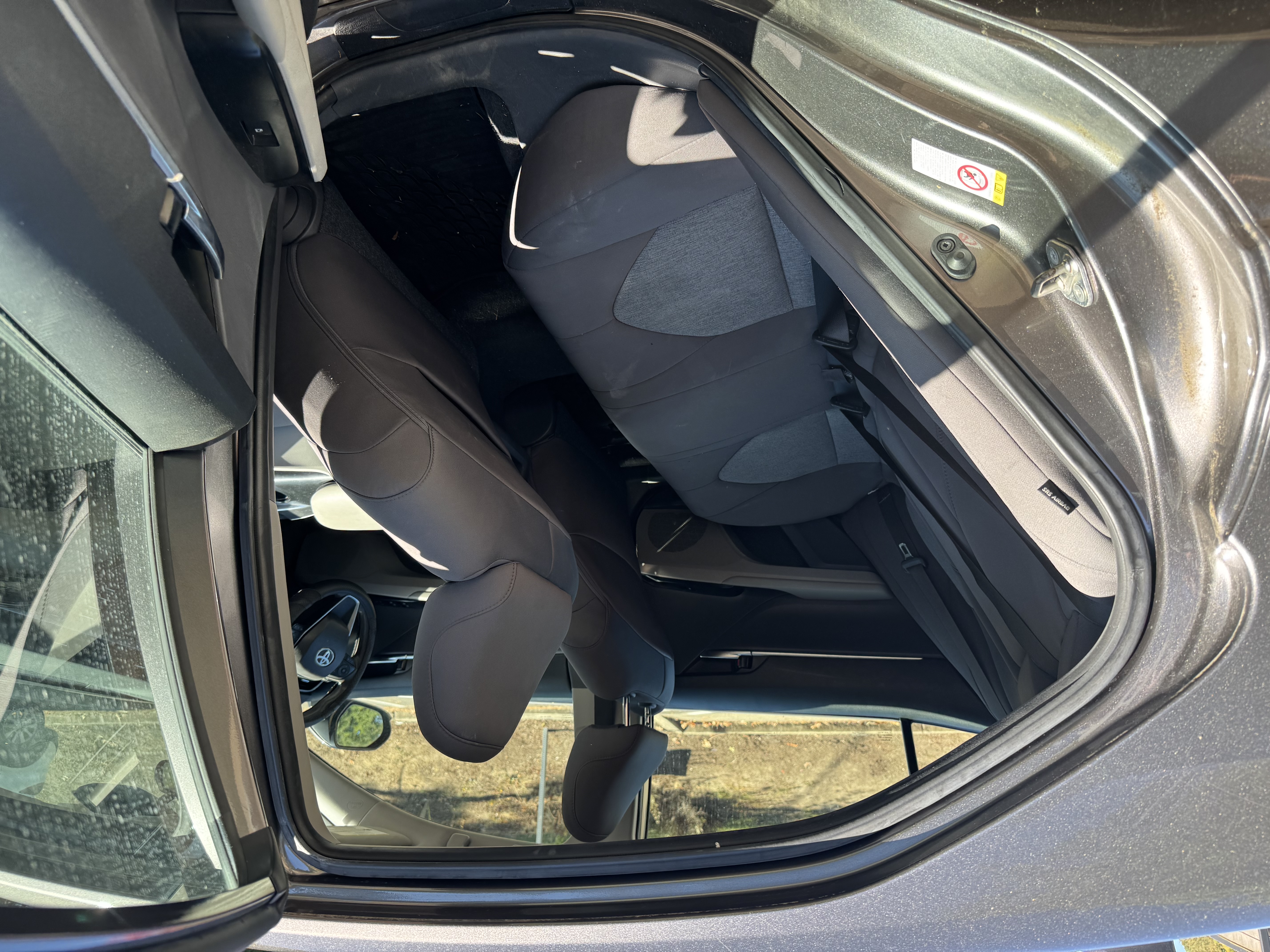 Used 2019 Toyota Camry LE FWD image 26