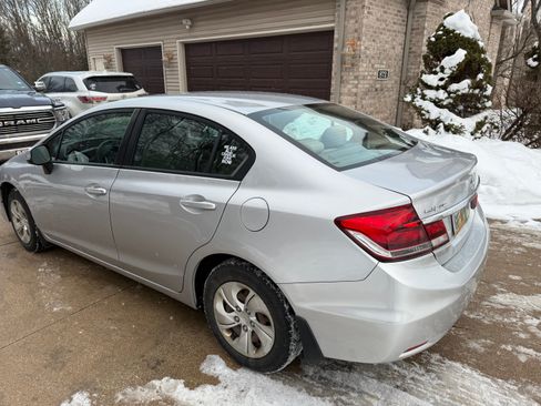 Used 2013 Honda Civic LX image 4