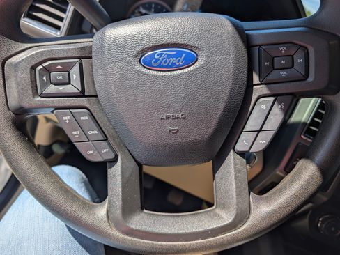 Used 2021 Ford F250 XLT w/ XLT Premium Package image 18