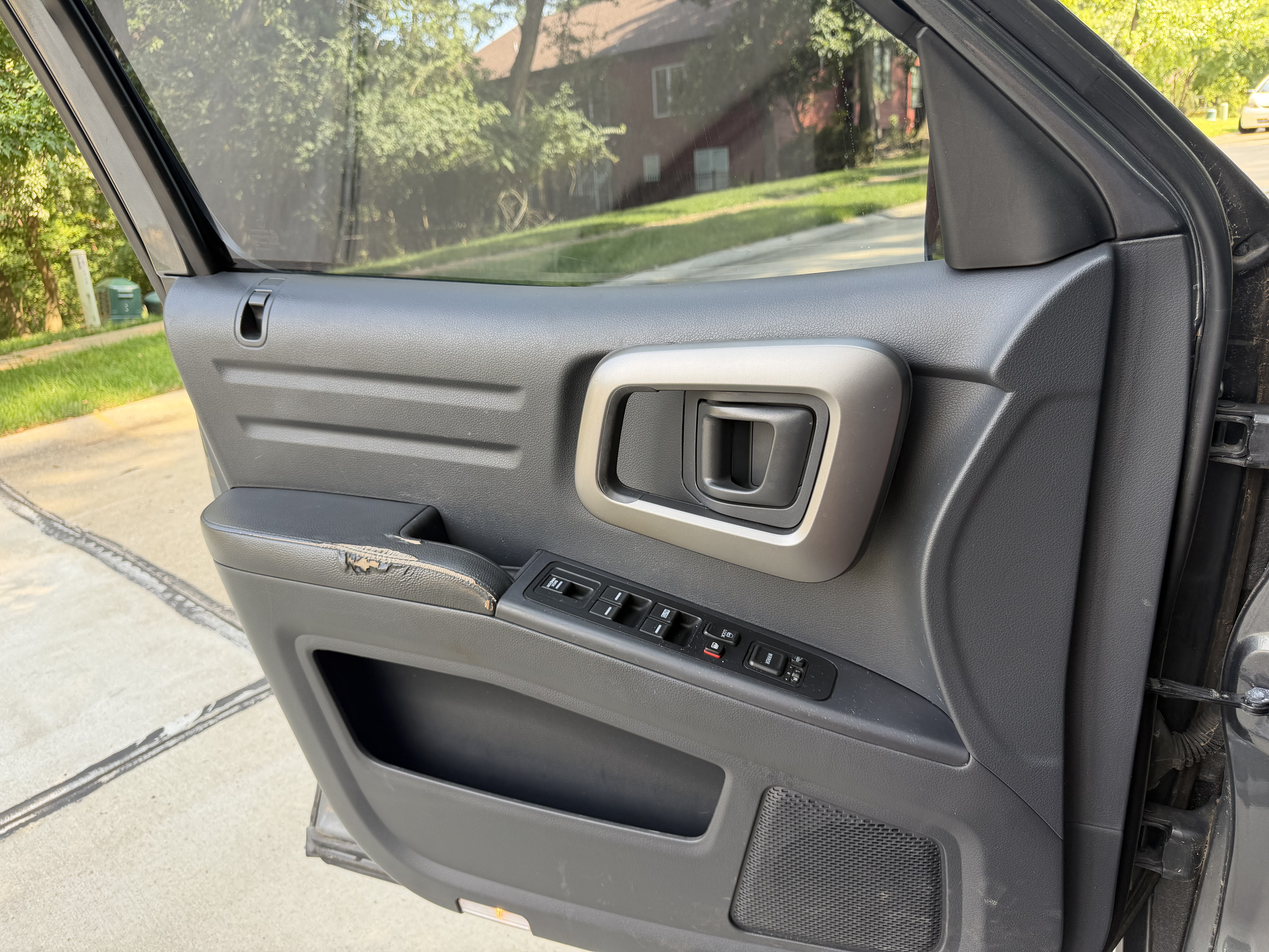 Used 2010 Honda Ridgeline RTL image 14