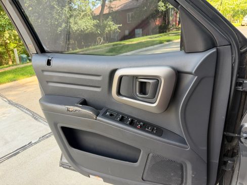 Used 2010 Honda Ridgeline RTL image 14