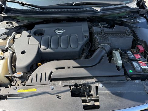 Used 2009 Nissan Altima 2.5 SL w/ SL Pkg image 4