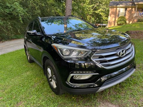 Used 2018 Hyundai Santa Fe Sport w/ 2.4L Value Package 02 FWD image 2
