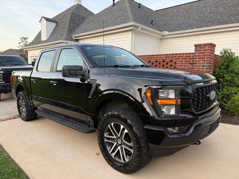 Used 2023 Ford F150 XL w/ STX Appearance Package image 4