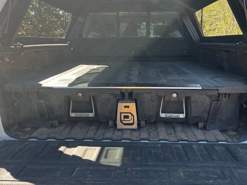 Used 2018 Chevrolet Silverado 2500 LTZ w/ Duramax Plus Package image 8