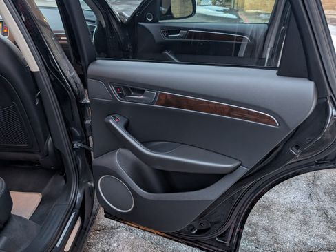 Used 2011 Audi Q5 2.0T Premium Plus image 23