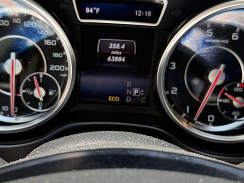 Used 2014 Mercedes-Benz GL 63 AMG 4MATIC image 11